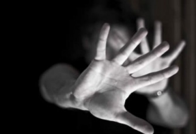 Condamnată să moară-n puşcărie pentru că şi-a ucis violatorul