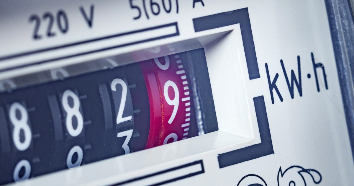 Cine va restitui banii din supraimpozitarea companiilor din energie