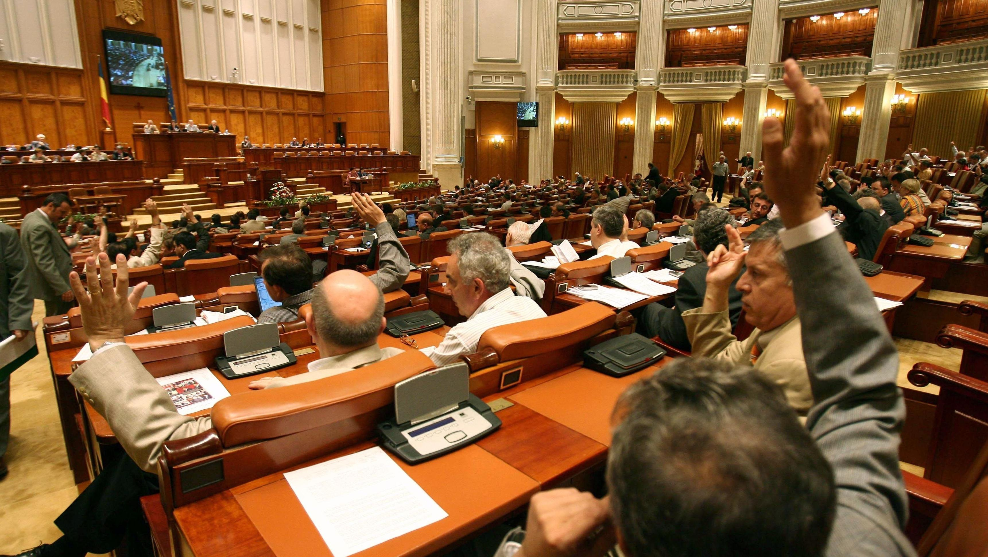 Liber pentru părinţi şi după 15 mai