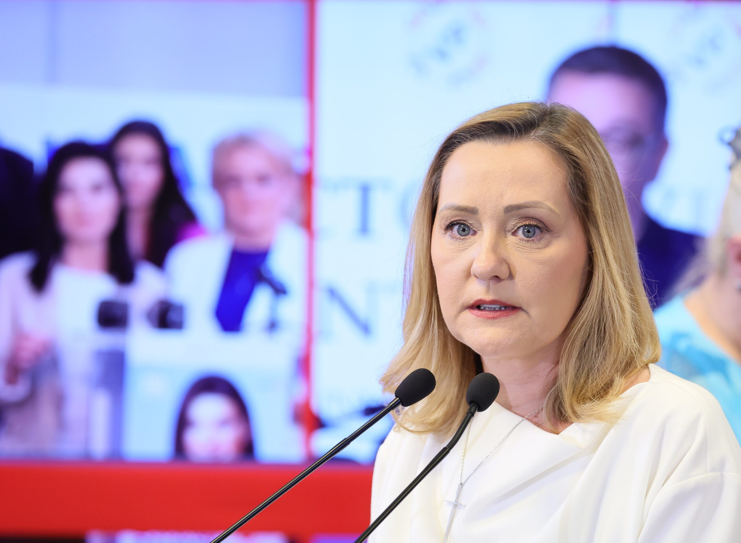 Elena Lasconi a demisionat de la șefia USR Câmpulung