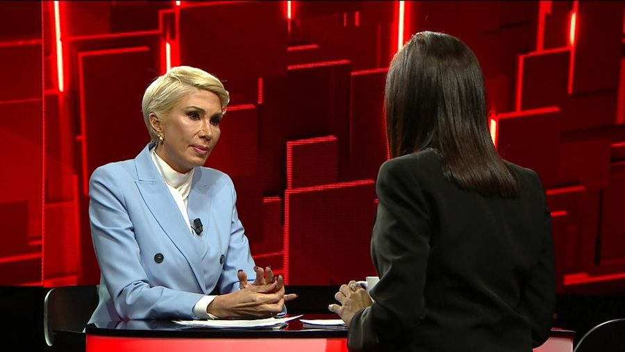 40 de întrebări degeaba