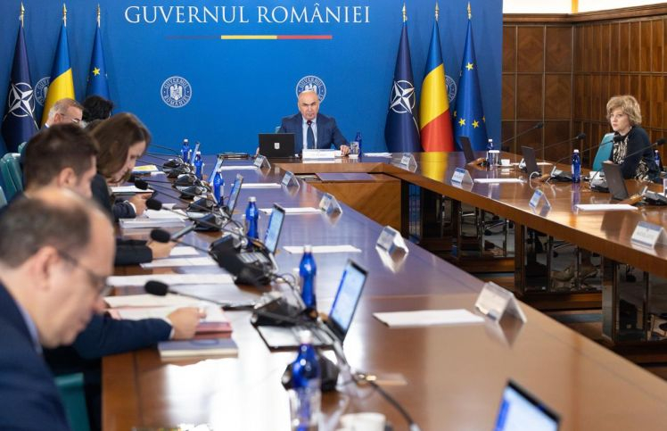 Guvernul a dat voie: creşteri salariale şi angajări pentru 36 de operatori economici. Pe listă se află şi Galaţiul!