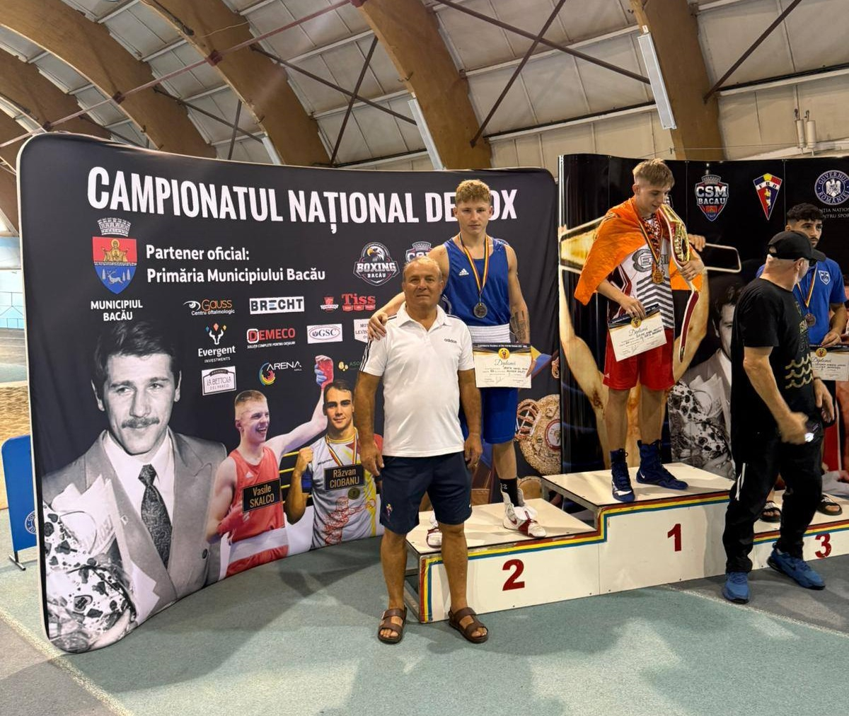 Pugiliștii se antrenează pe unde pot. Din sportul gălățean