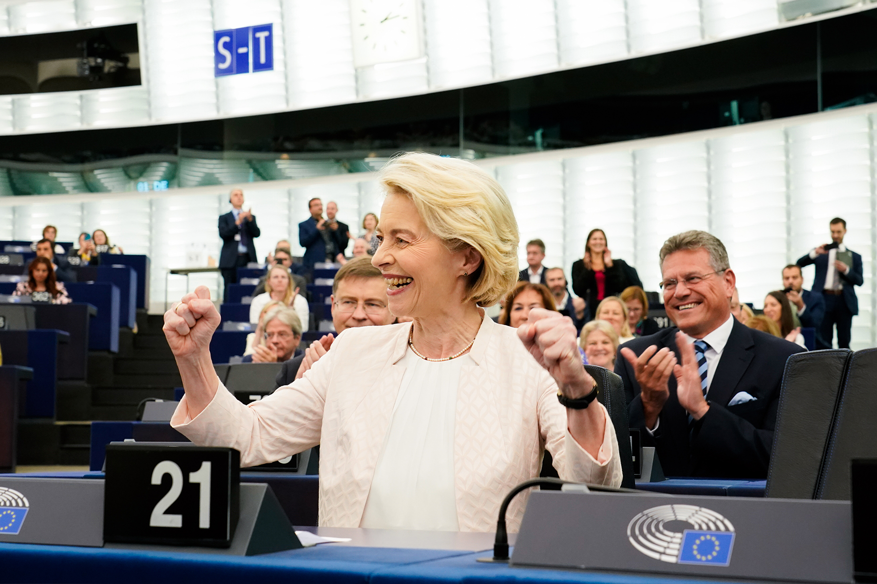 Paritate de gen în desemnarea comisarilor europeni