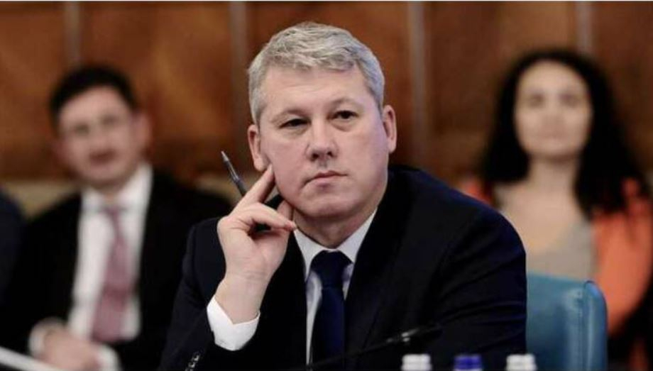 Reducere de posturi în prefecturile din toată ţara