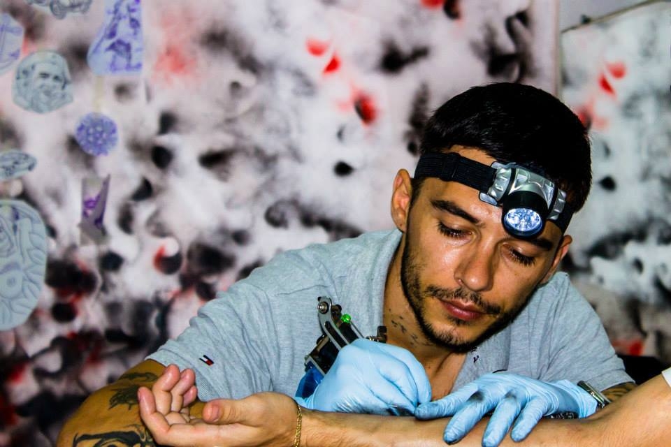 "Profesioniştii Galaţiului"/ Sorin Teodorescu, ARTISTUL care sculptează în piele (FOTO)