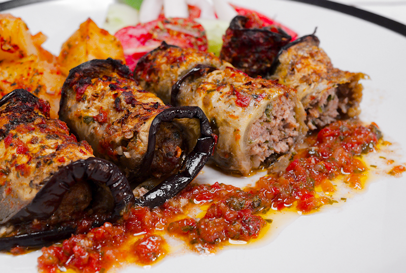 Sărmăluţe de vinete cu carne