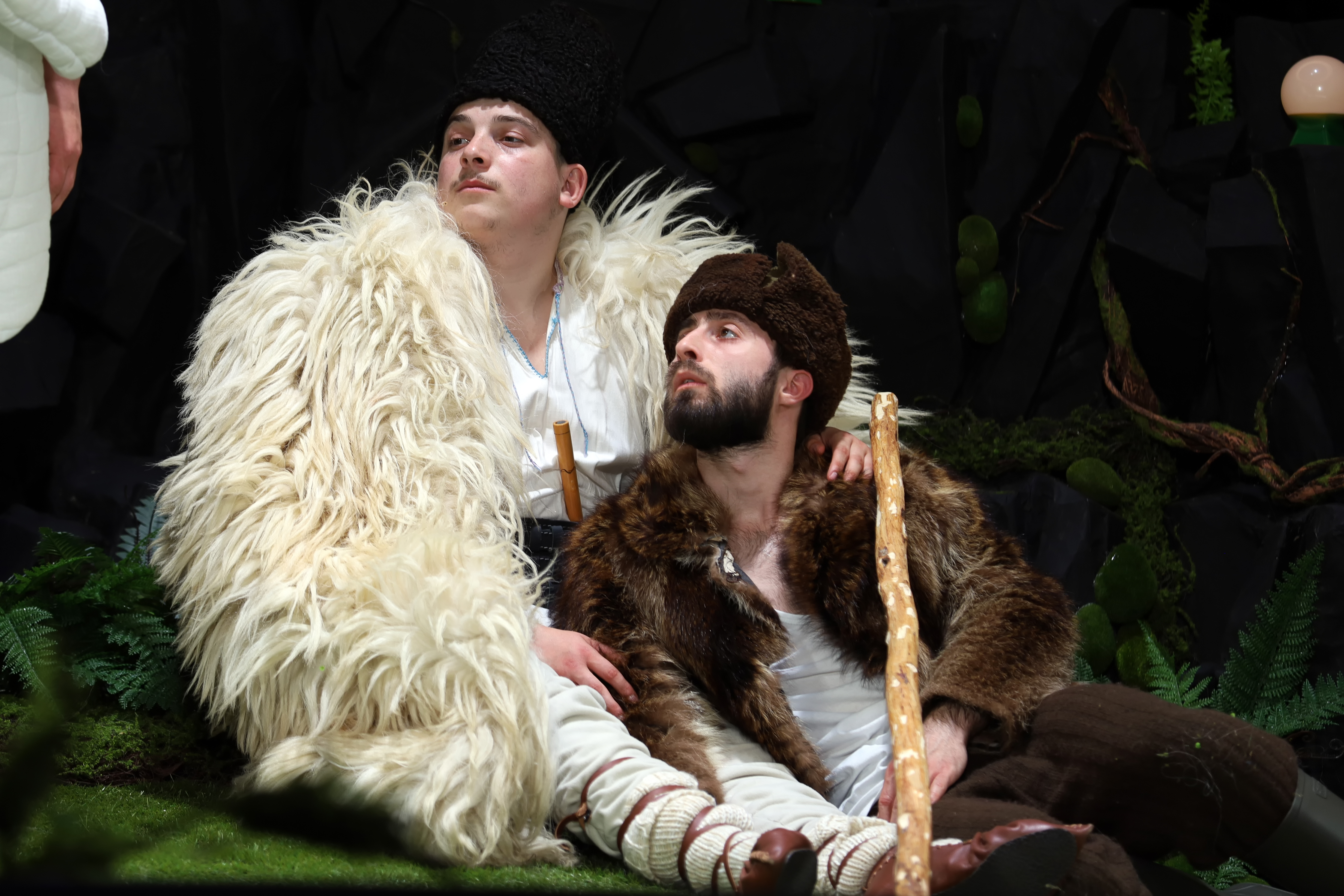 „Miorița” și „Visul unei nopți de vară”, la Teatrul Dramatic
