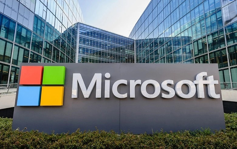 Primul contract colectiv încheiat la Microsoft România
