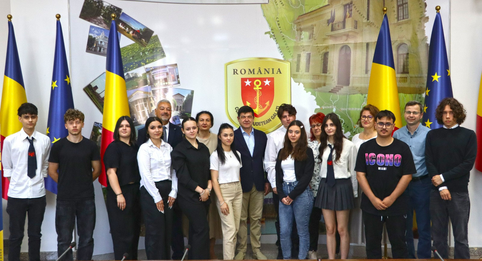 Elevii gălățeni, premiați pentru performanțele obținute la „Concursul de cultură și educație financiar-contabilă”, ediția a IV-a