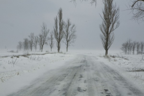 Nu se circulă pe 22 de drumuri judeţene şi pe un drum naţional 