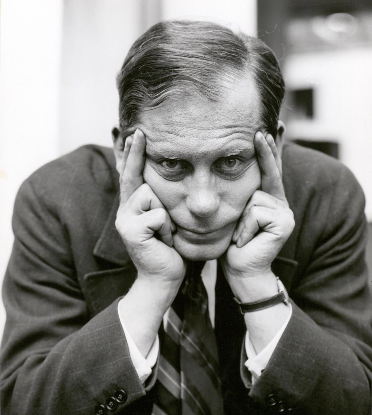 Cariere. Walter Gropius, unul dintre marii arhitecți ai secolului al XX-lea