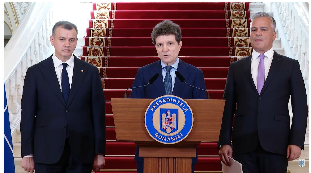 Al cui jucător... o fi președintele Nicușor?