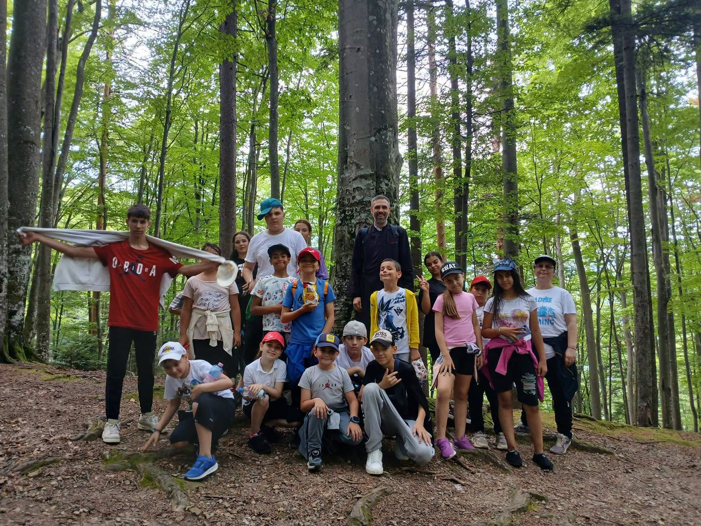 Excursie caritabilă pentru 20 de copii din Galaţi