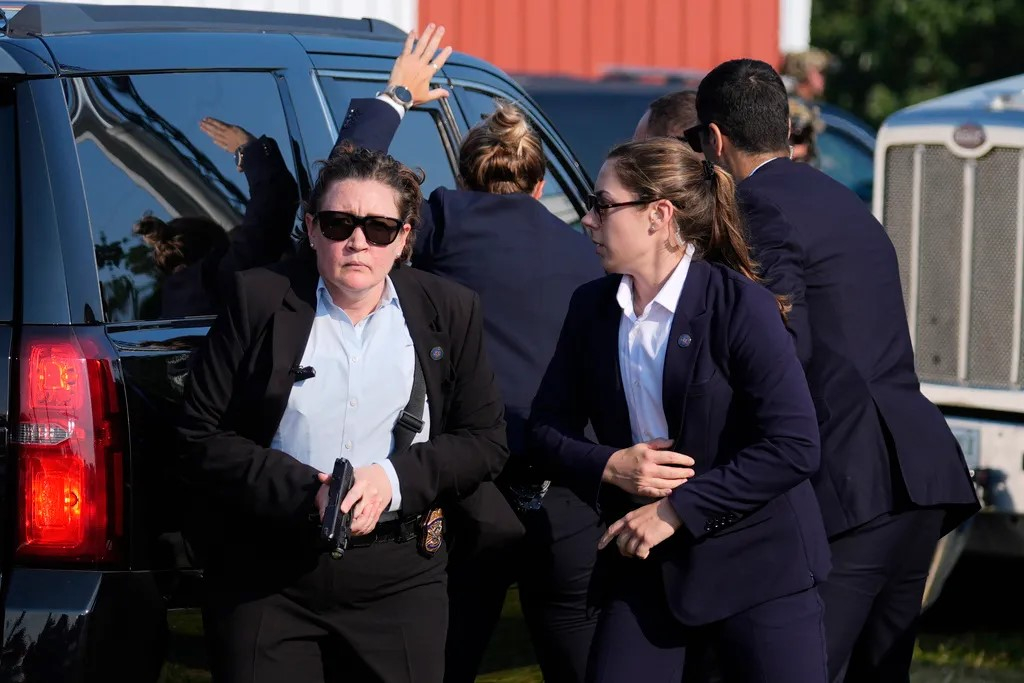 Agentele Secret Service, luate la țintă de ultraconservatori