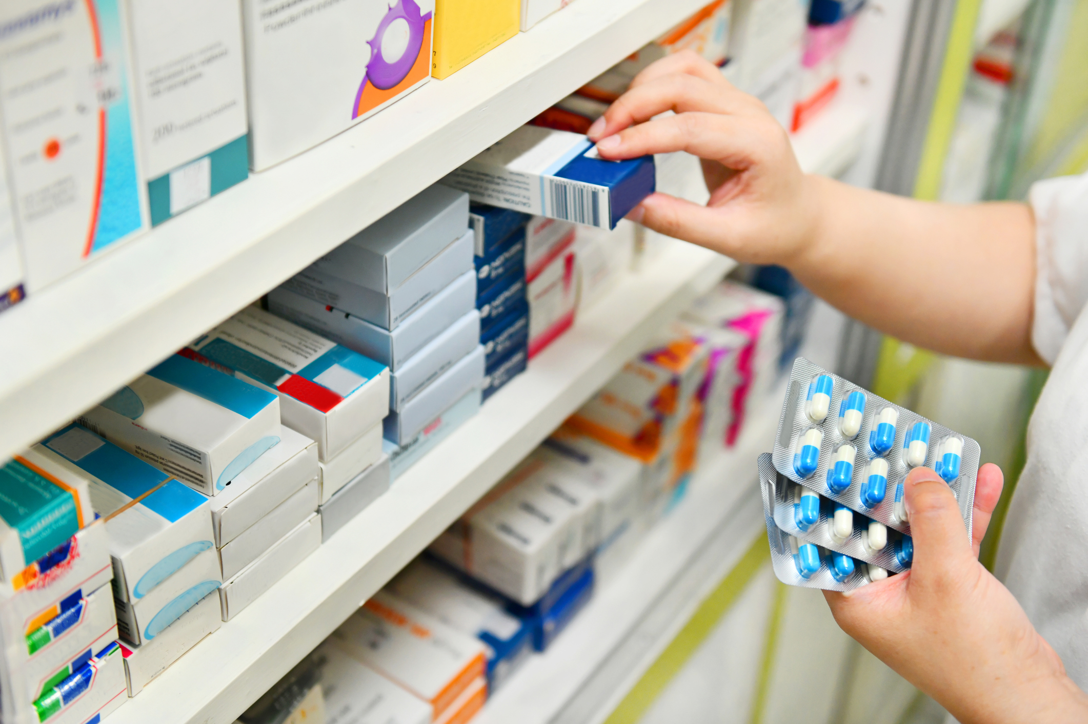 Companie farmaceutică, sancționată pentru abuz pe piață