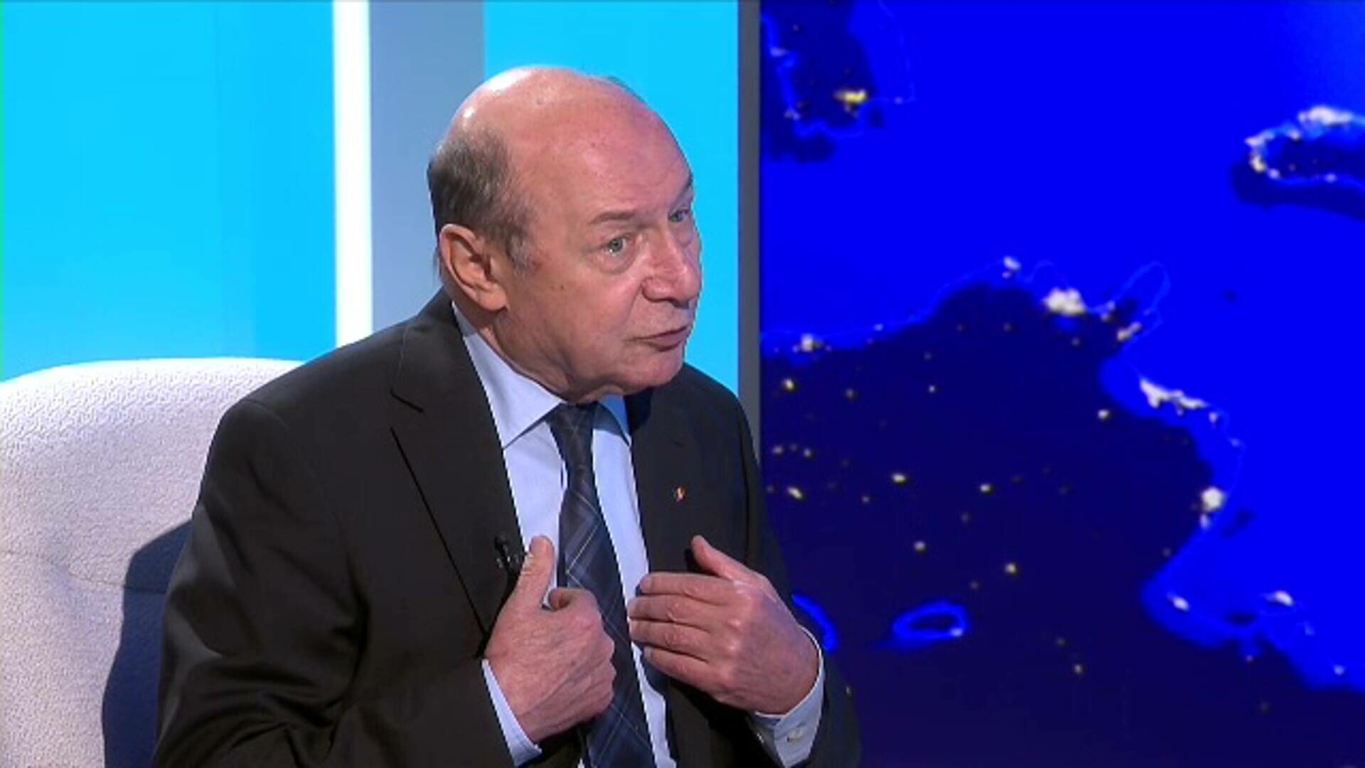 Replica lui Traian Băsescu pentru Marcel Ciolacu: „Diaspora face președinți”