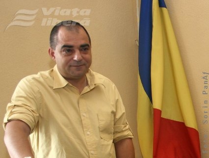 Mircea Cristea bate în retragere