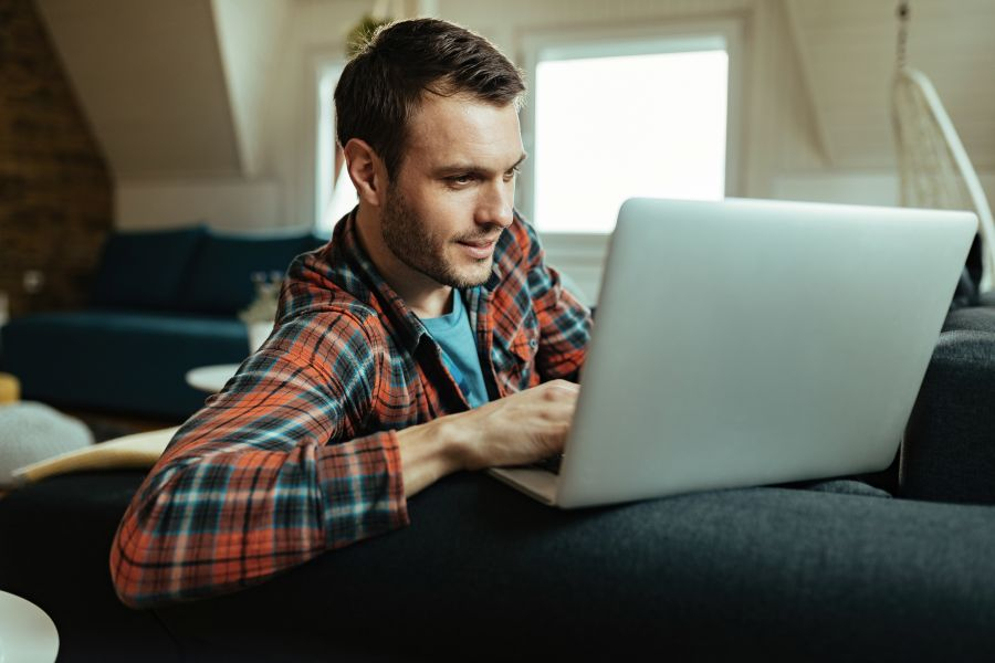 Spider Solitair – un joc de cărți relaxant care îți pune mintea la contribuție