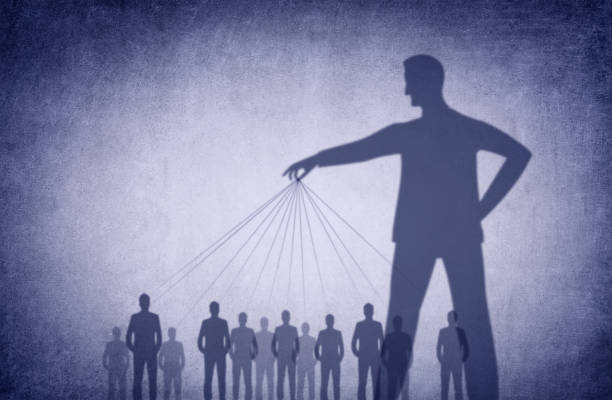 Generația distrusă de „perfecțiunea” de pe social media