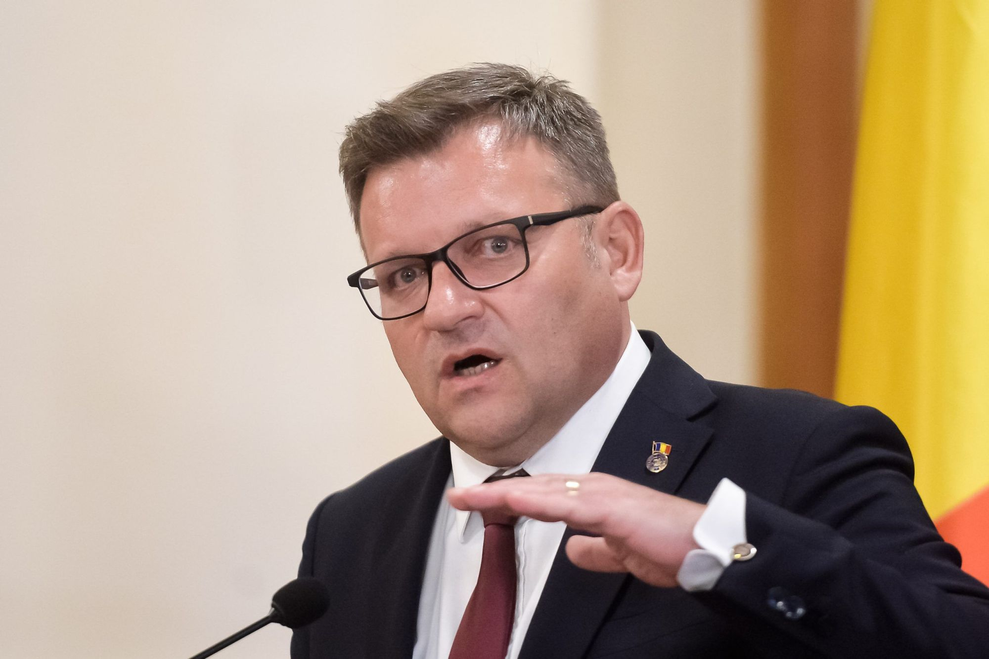 Ministrul Muncii: În jur de 1 milion de bugetari vor avea salariile majorate de la 1 august