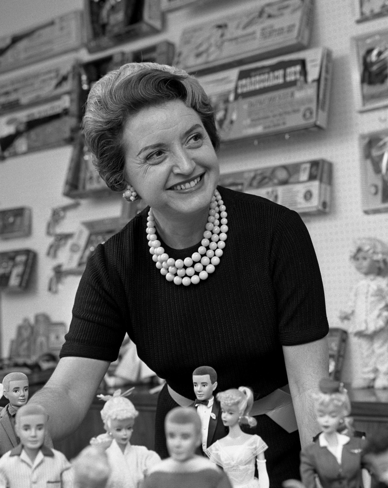 Oameni de seamă. Ruth Handler, creatoarea păpuşii Barbie