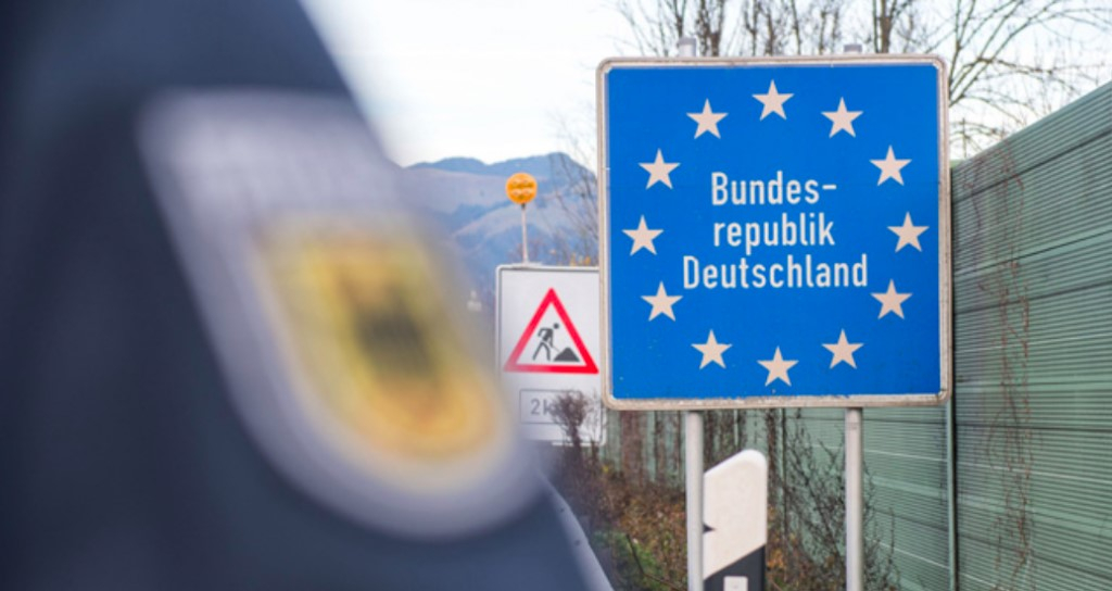 Germania reintroduce controlul la frontierele terestre