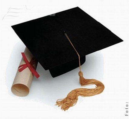 Sporul de doctorat rămâne în vigoare