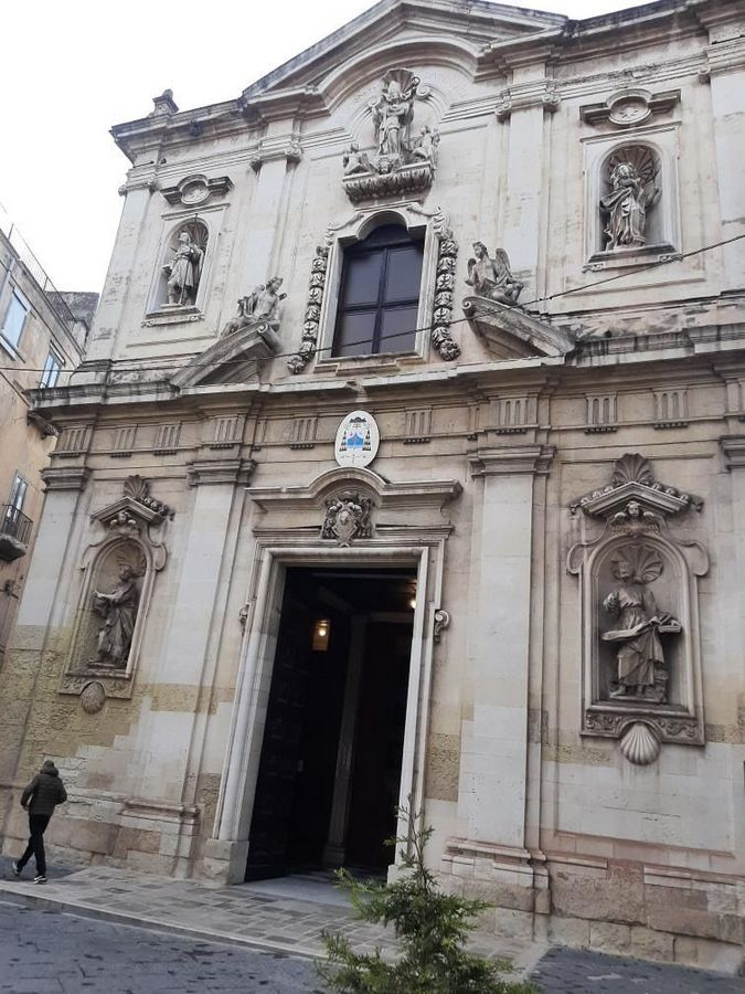 Taranto, „orașul celor două mări”