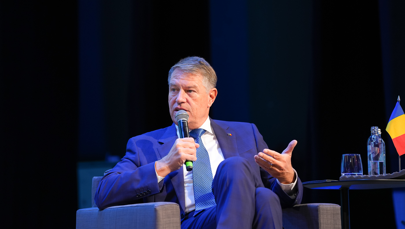Șeful statului român va vizita și regiunea Golfului