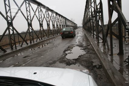 Podul nimănui