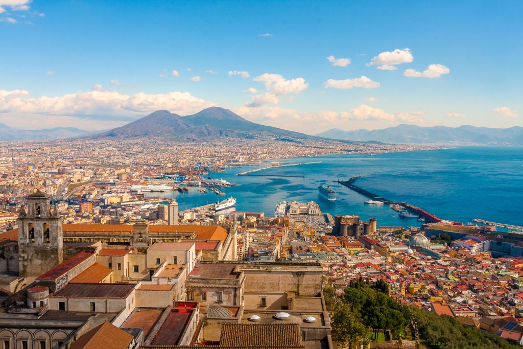 Să memento muori, dacă nu vezi Napoli!