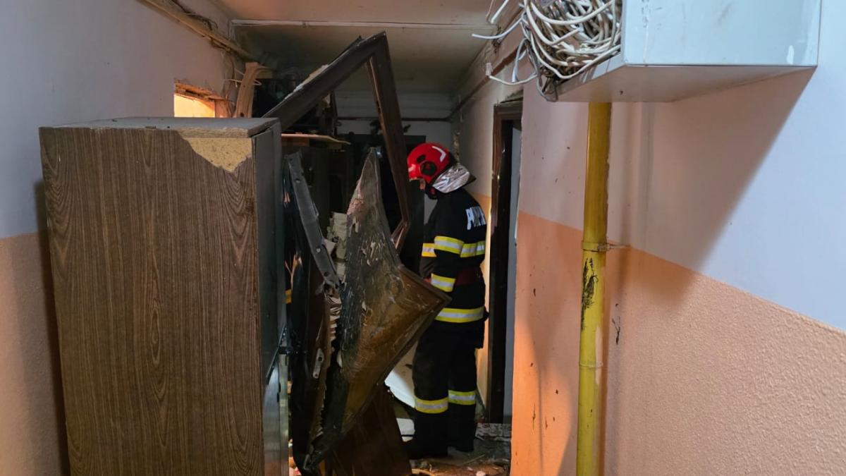 Explozie cu victime într-un bloc din Chitila