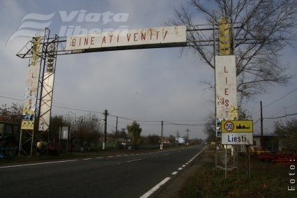 Cherchelită şi lovită de Dacie