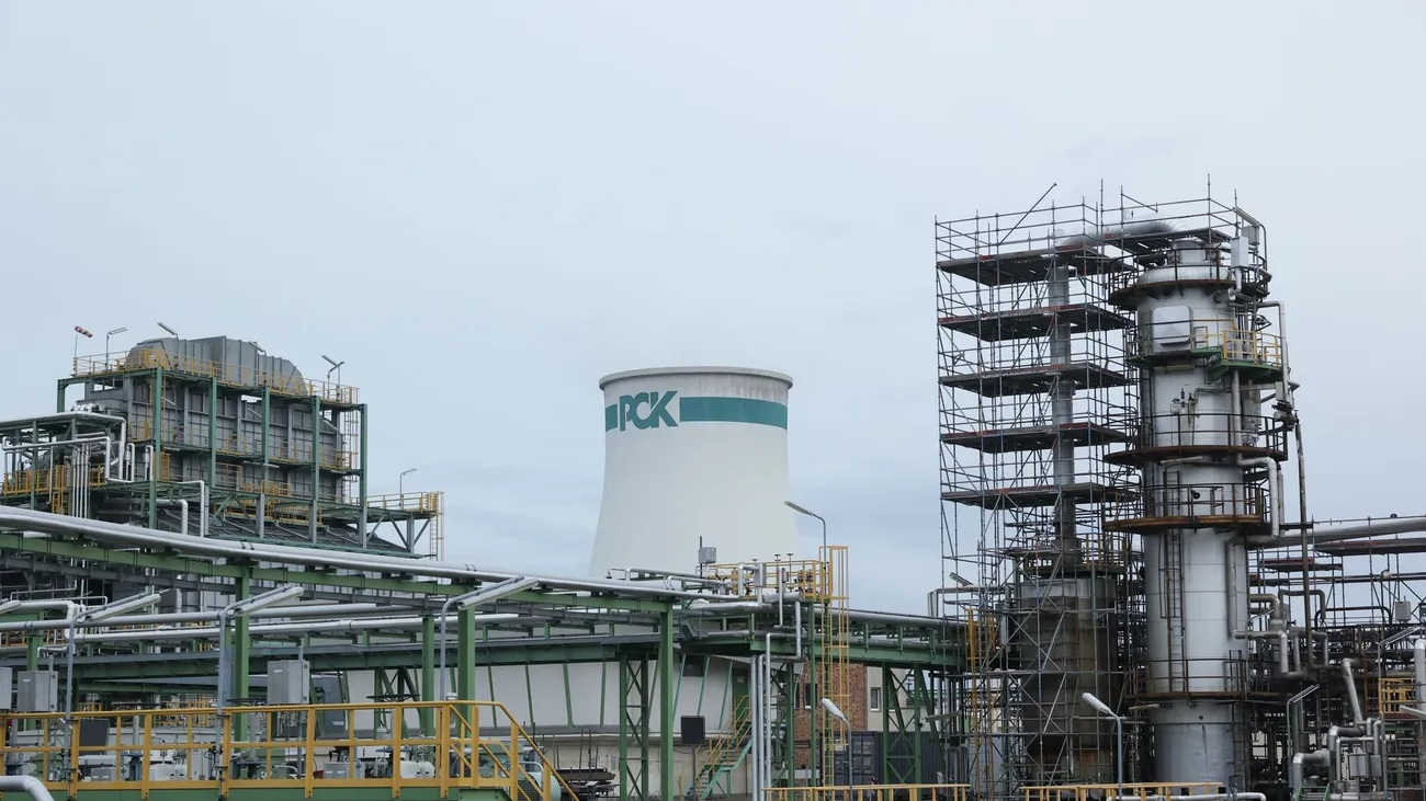 Rusia va opri livrările de petrol din Kazahstan către Germania