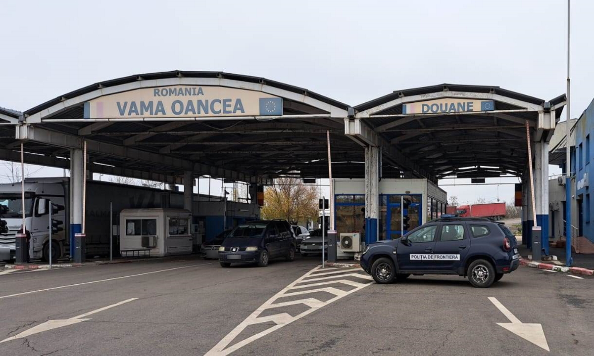 Prins la frontieră cu poliță de asigurare falsă