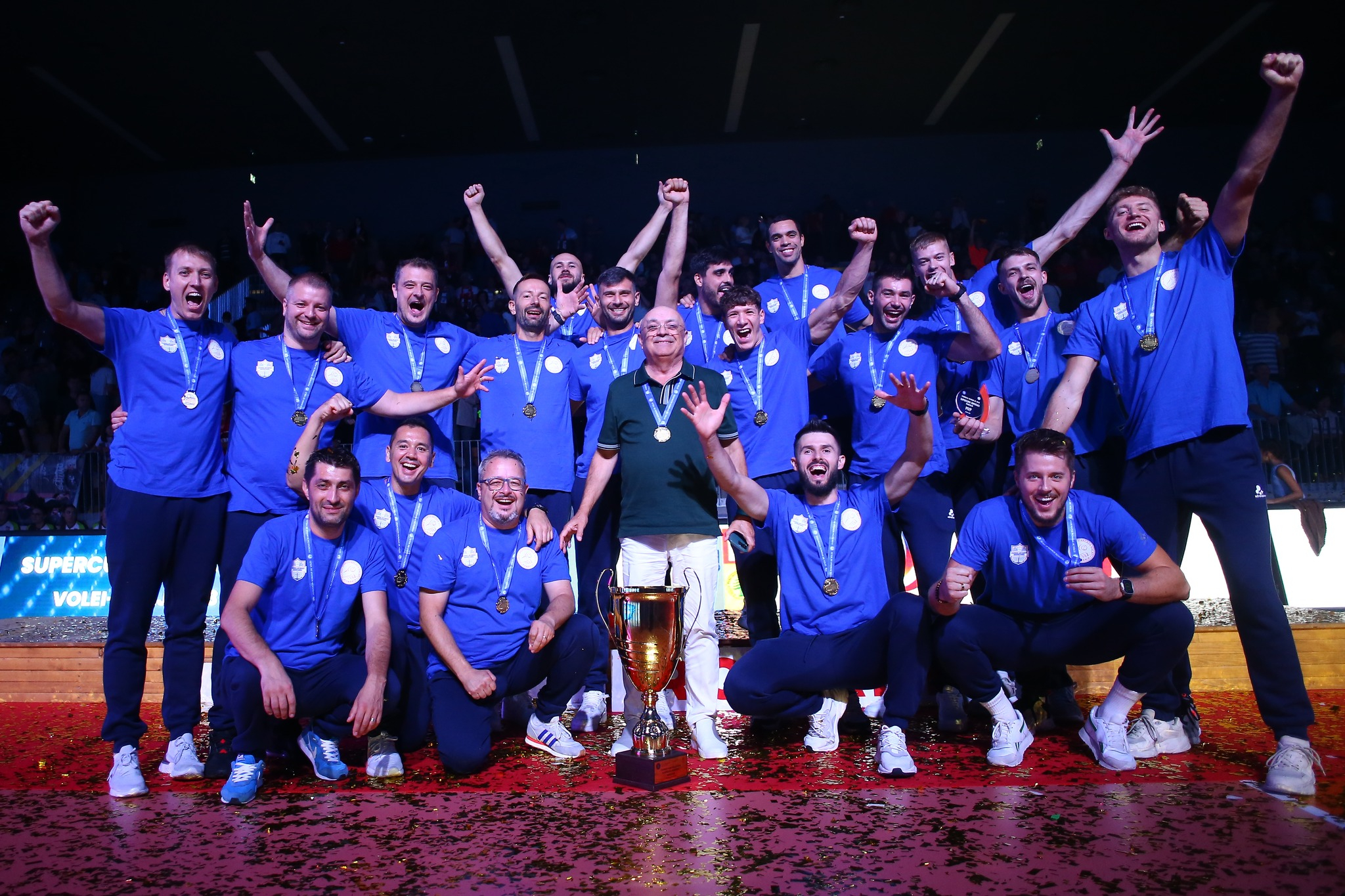 Voleibaliştii de la CSM Arcada, la a treia Supercupă!