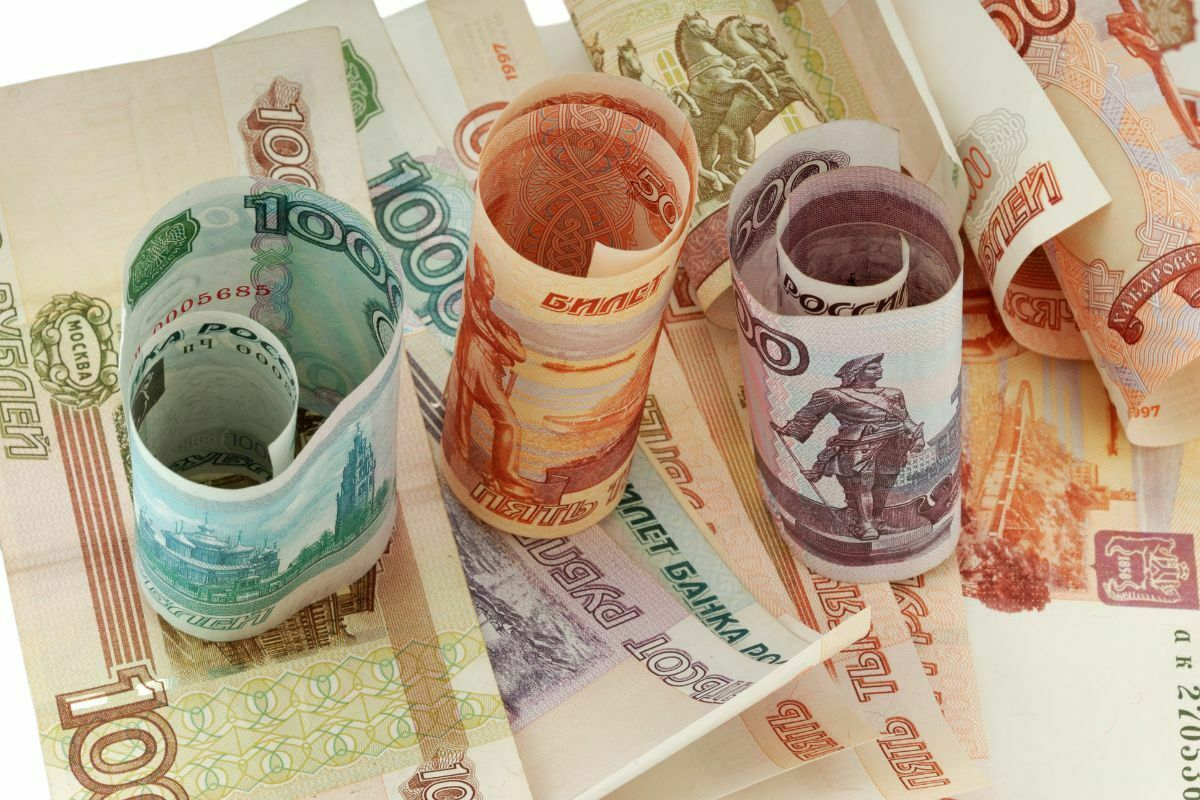 Rubla rusească, introdusă cu forța în zonele ocupate