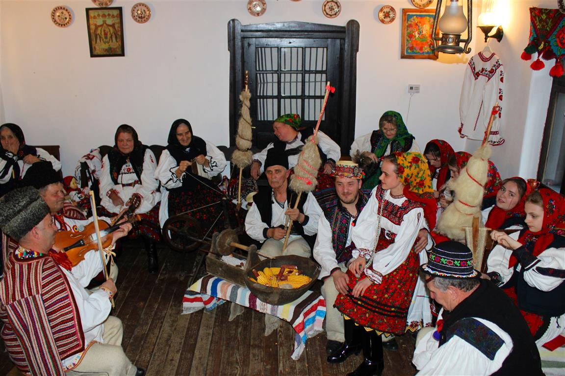 Șezătoare de iarnă, la Centrul Cultural „Dunărea de Jos”