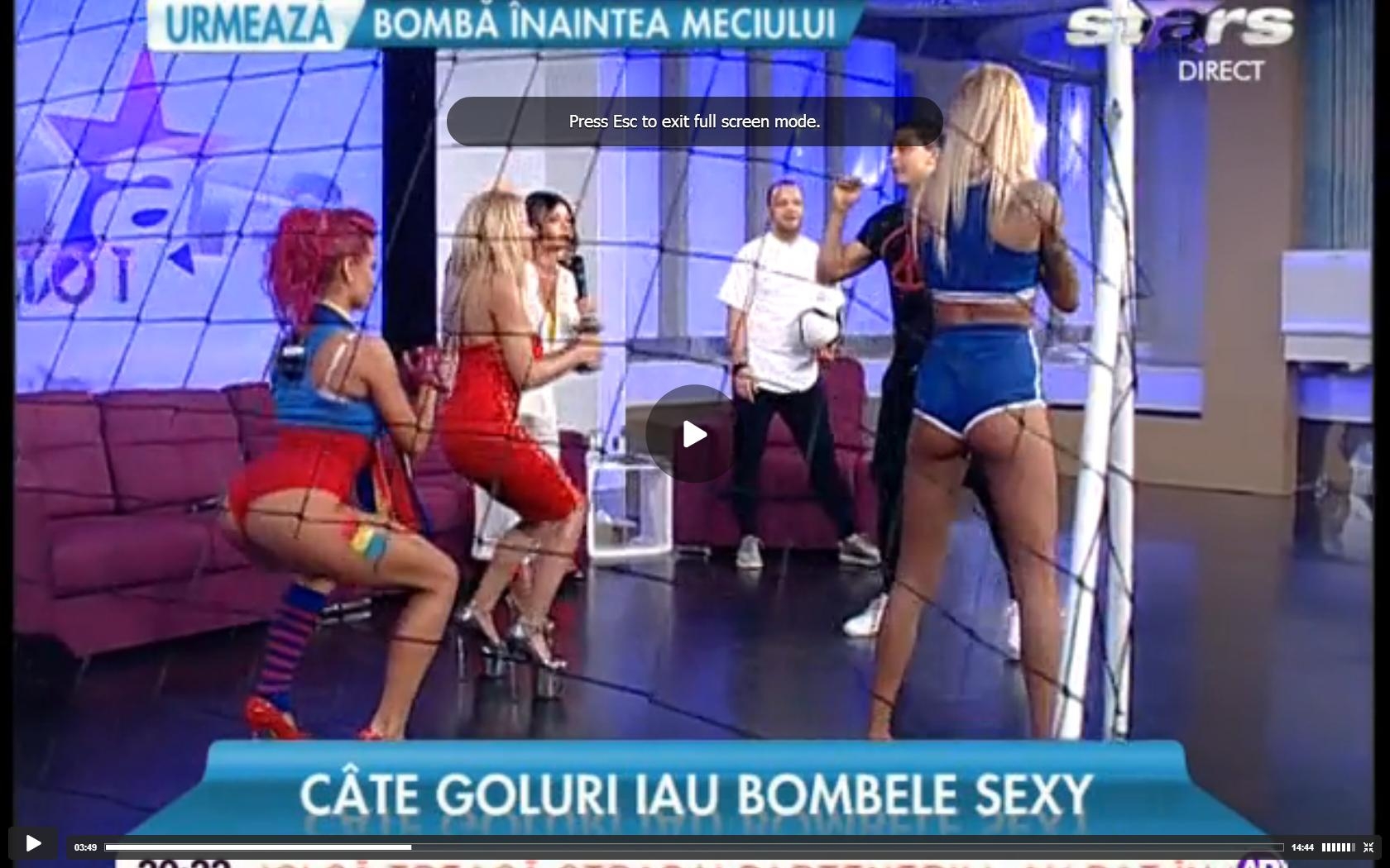 A început "EURO 2016" şi pentru asistentele dezbrăcate