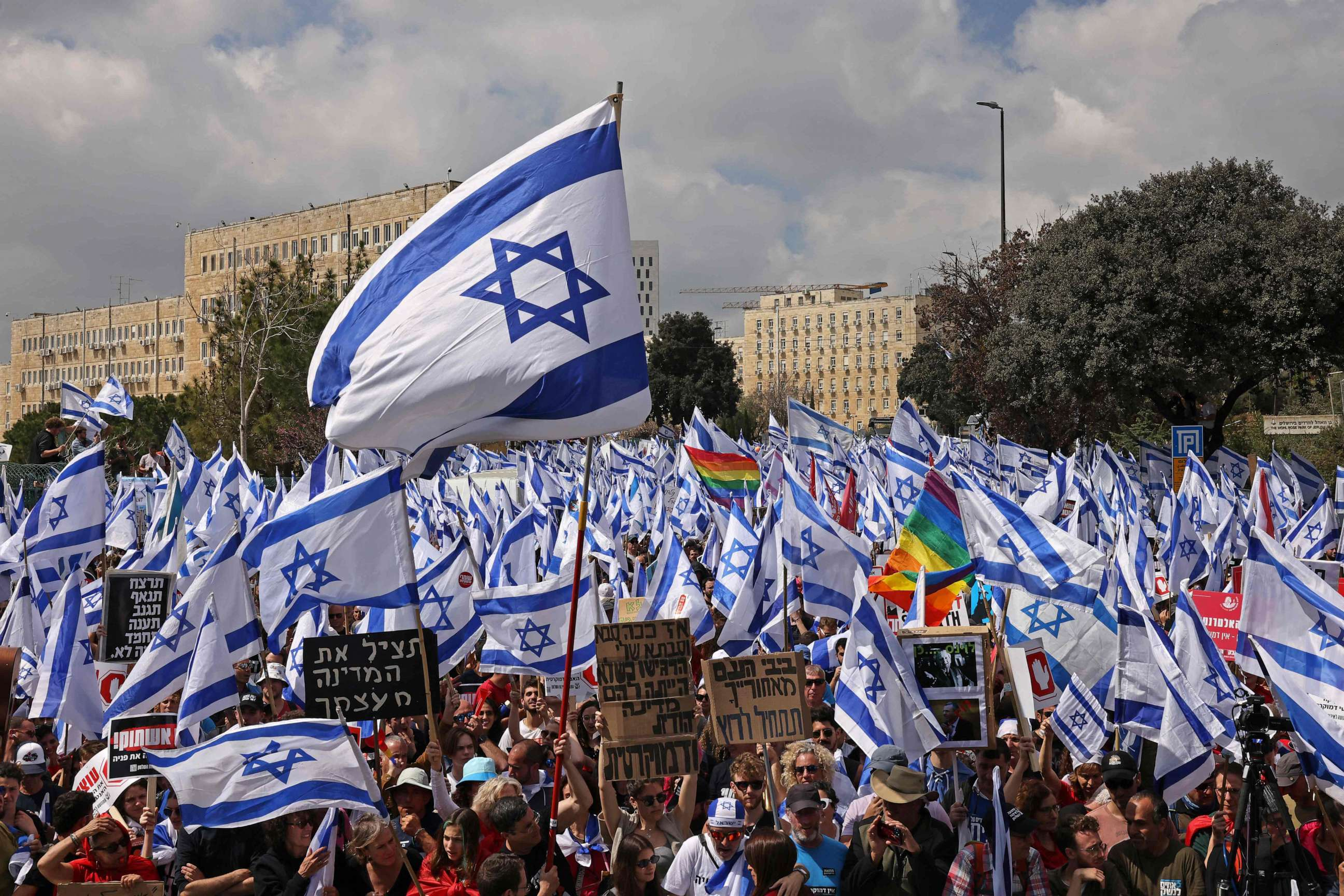 Israelul, zguduit de proteste de amploare și grevă generală