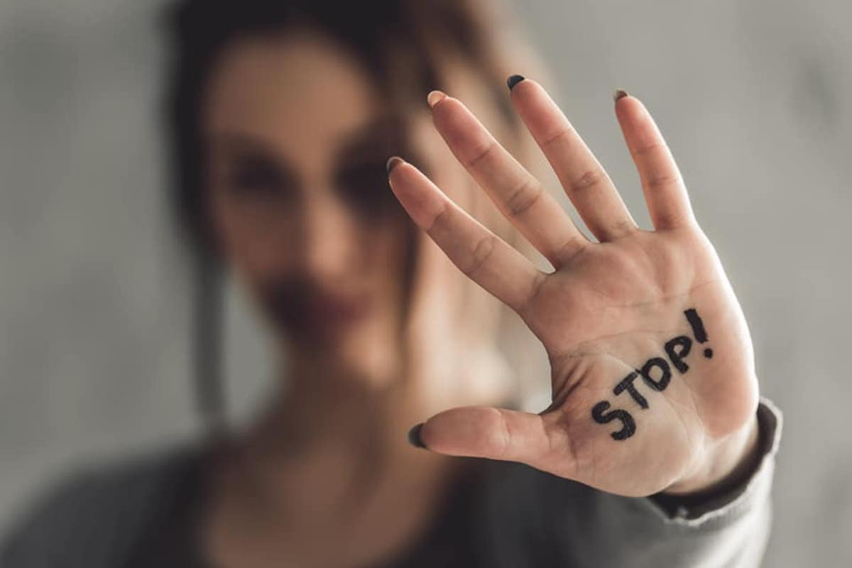 Ce este violența sexuală și cum o putem gestiona