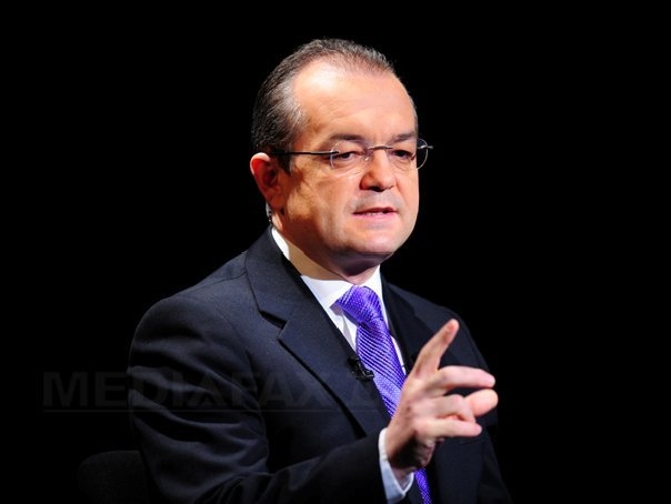 UPDATE - Reacții la cald după ce premierul Boc și-a anunțat demisia