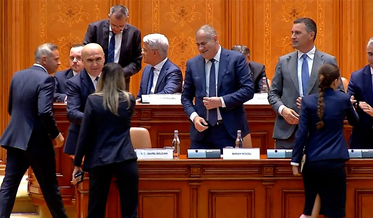 Noi reguli de conduită pentru miniștri
