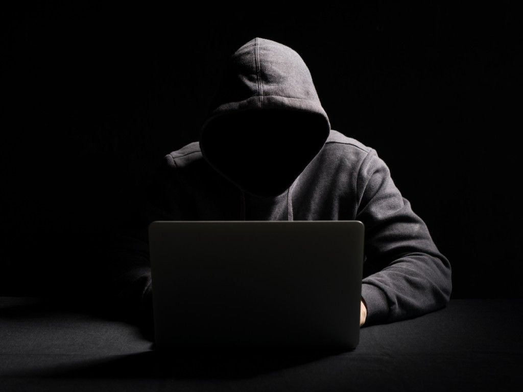 Mai multe școli și un spital din Galați, amenințate prin e-mail