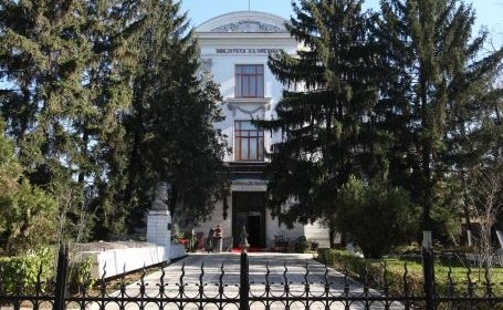 Lansări la salonul „Axis Libri”