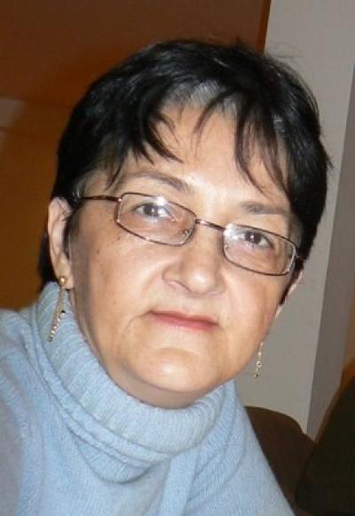 Estella - o mască a eului liric, la Cenaclul „Noduri şi Semne”