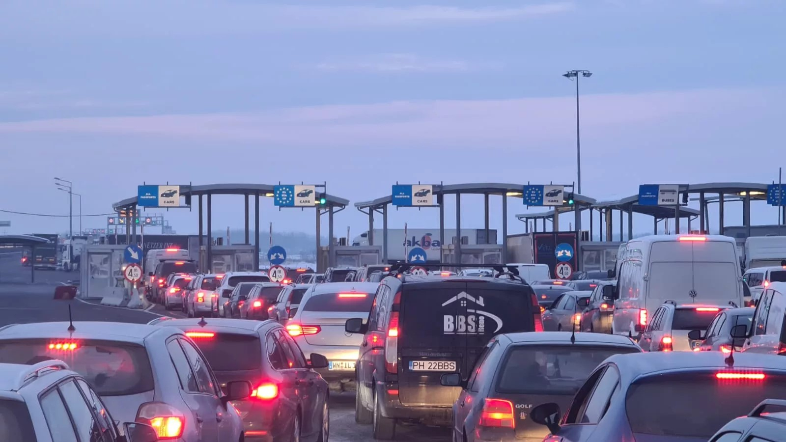 Se întorc acasă românii din străinătate