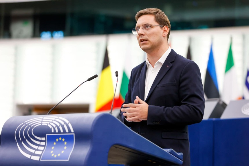 Victor Negrescu cere alertă europeană pentru podoabele dacice furate