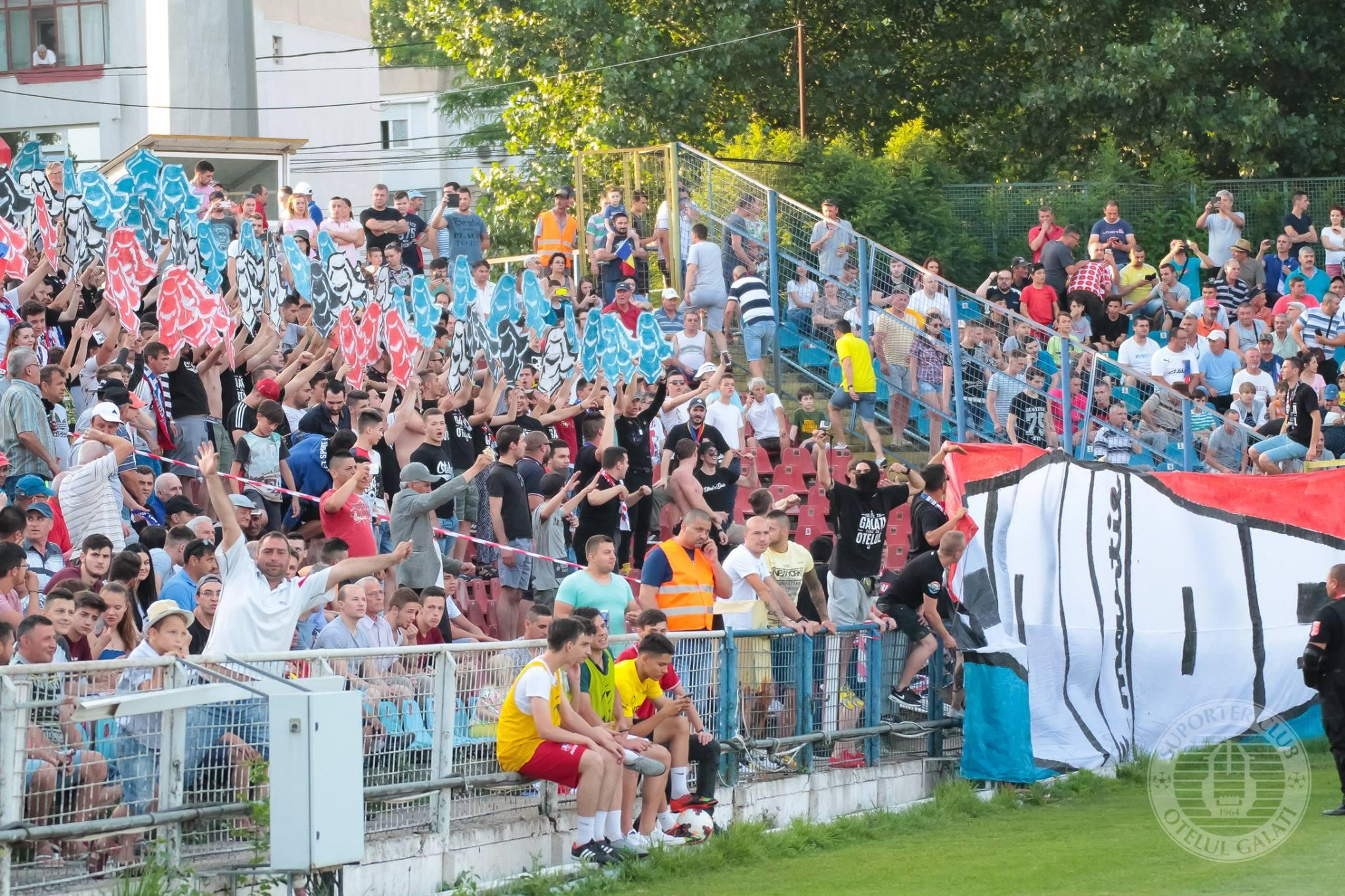 Primul meci cu adevărat greu pentru Oţelul va fi jucat cu Peluza Nord alături